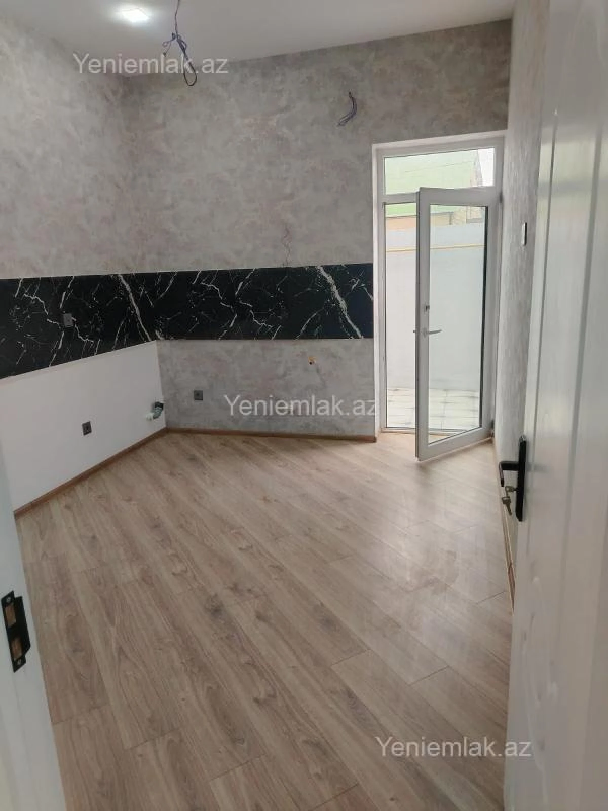 Satılır 4 otaqlı həyət evi 110 m²