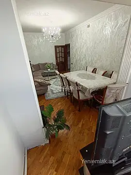 Satılır 4 otaqlı köhnə tikili 110 m² — Bakı, Binəqədi 4 otaq 110.00 m²