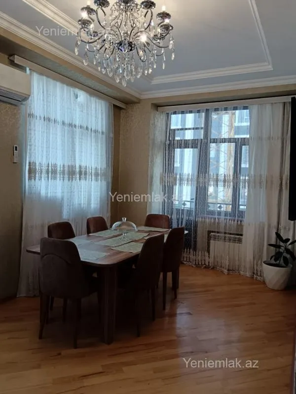 Satılır 2 otaqlı yeni tikili 75 m²