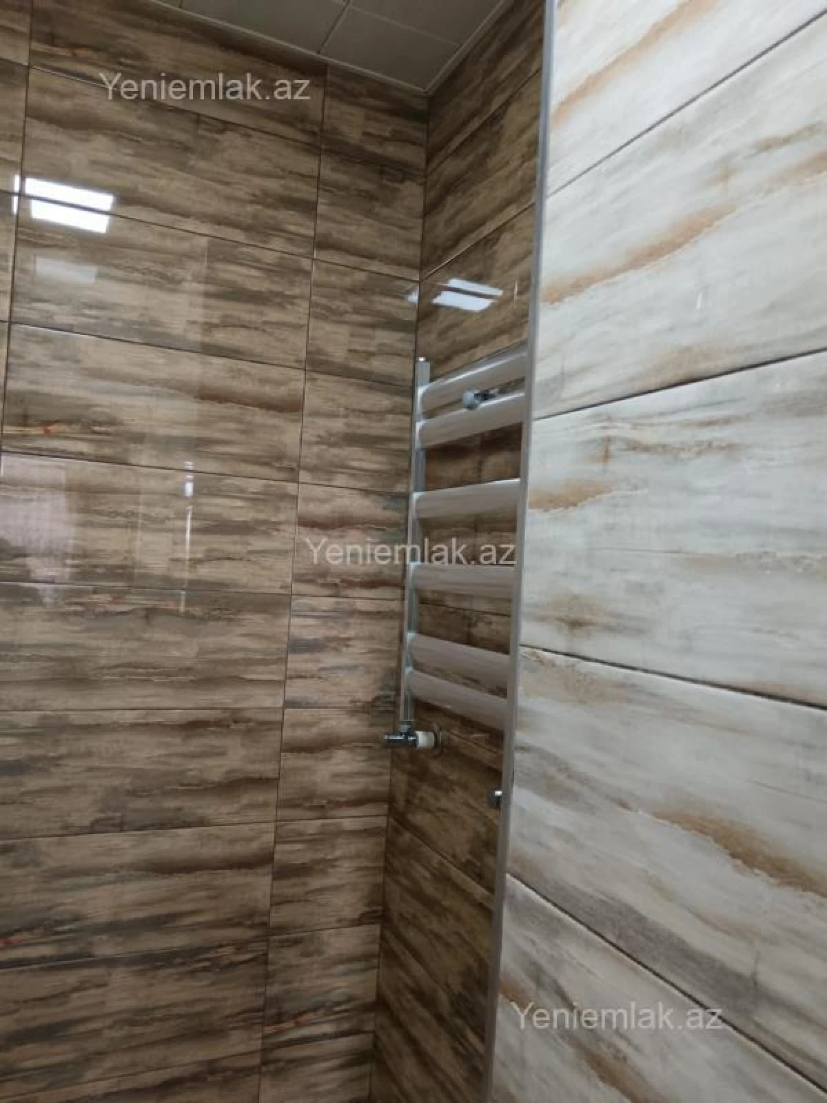 Satılır 2 otaqlı yeni tikili 75 m²