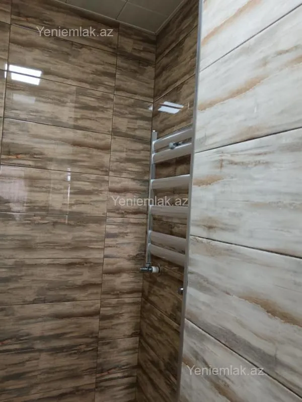 Satılır 2 otaqlı yeni tikili 75 m²