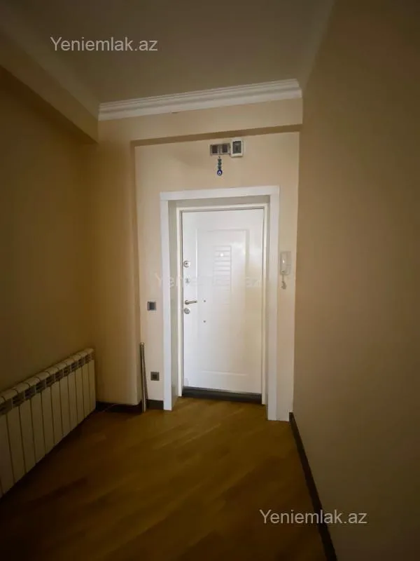 Satılır 4 otaqlı yeni tikili 135 m²