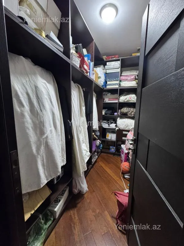 Satılır 4 otaqlı yeni tikili 170 m²