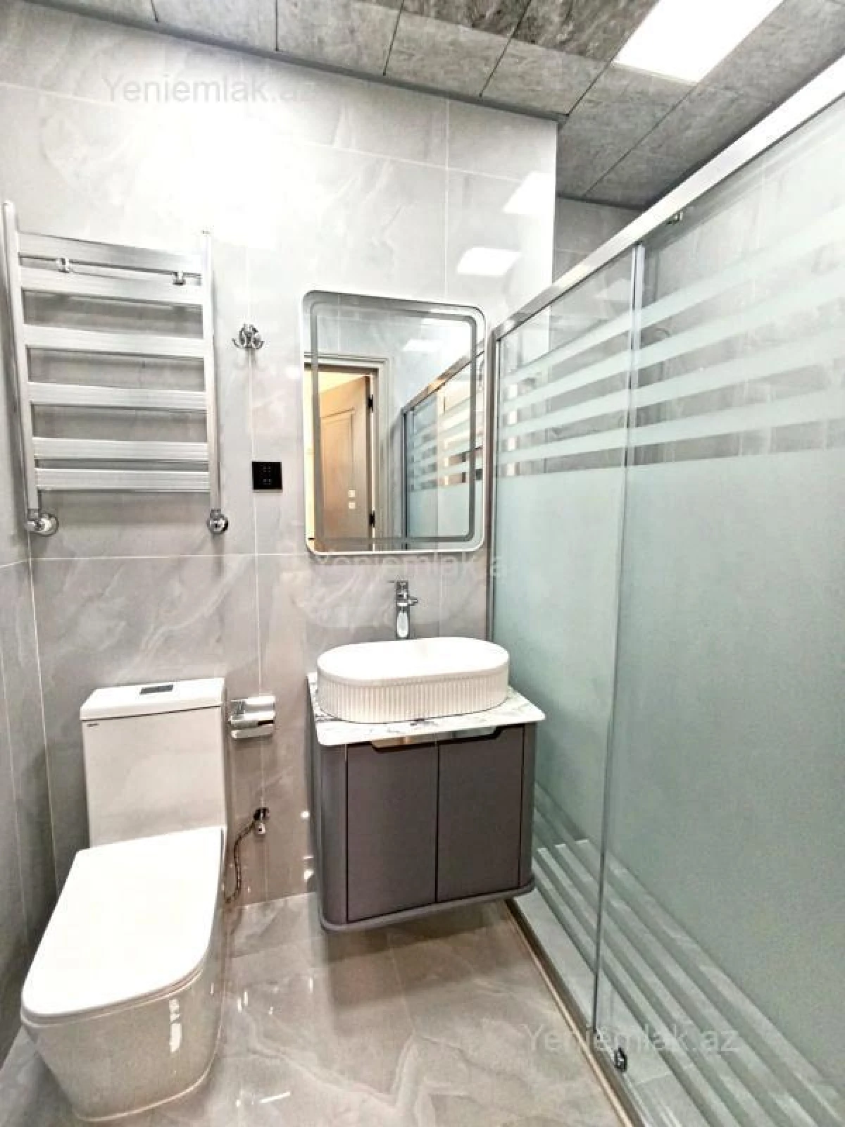 Satılır 3 otaqlı yeni tikili 68 m²