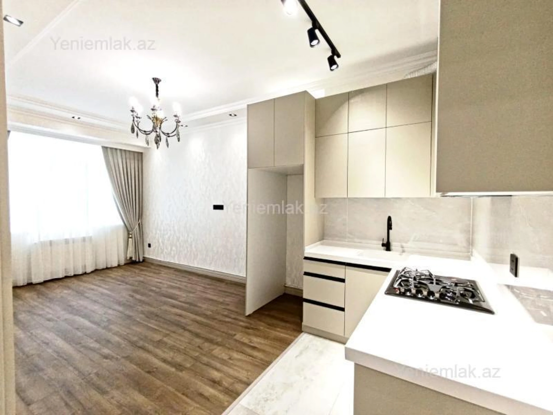 Satılır 3 otaqlı yeni tikili 68 m²
