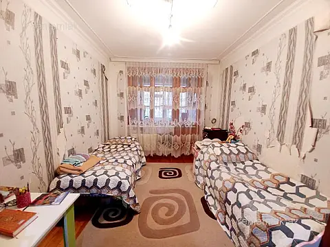 Satılır 3 otaqlı köhnə tikili 72 m²