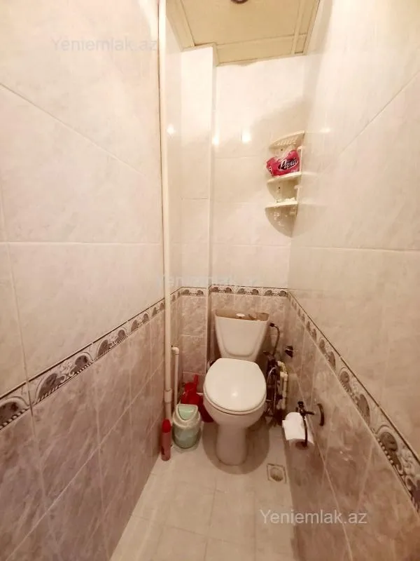Satılır 3 otaqlı köhnə tikili 72 m²