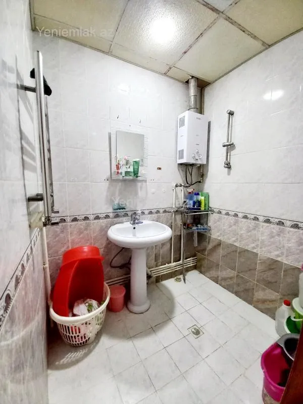 Satılır 3 otaqlı köhnə tikili 72 m²