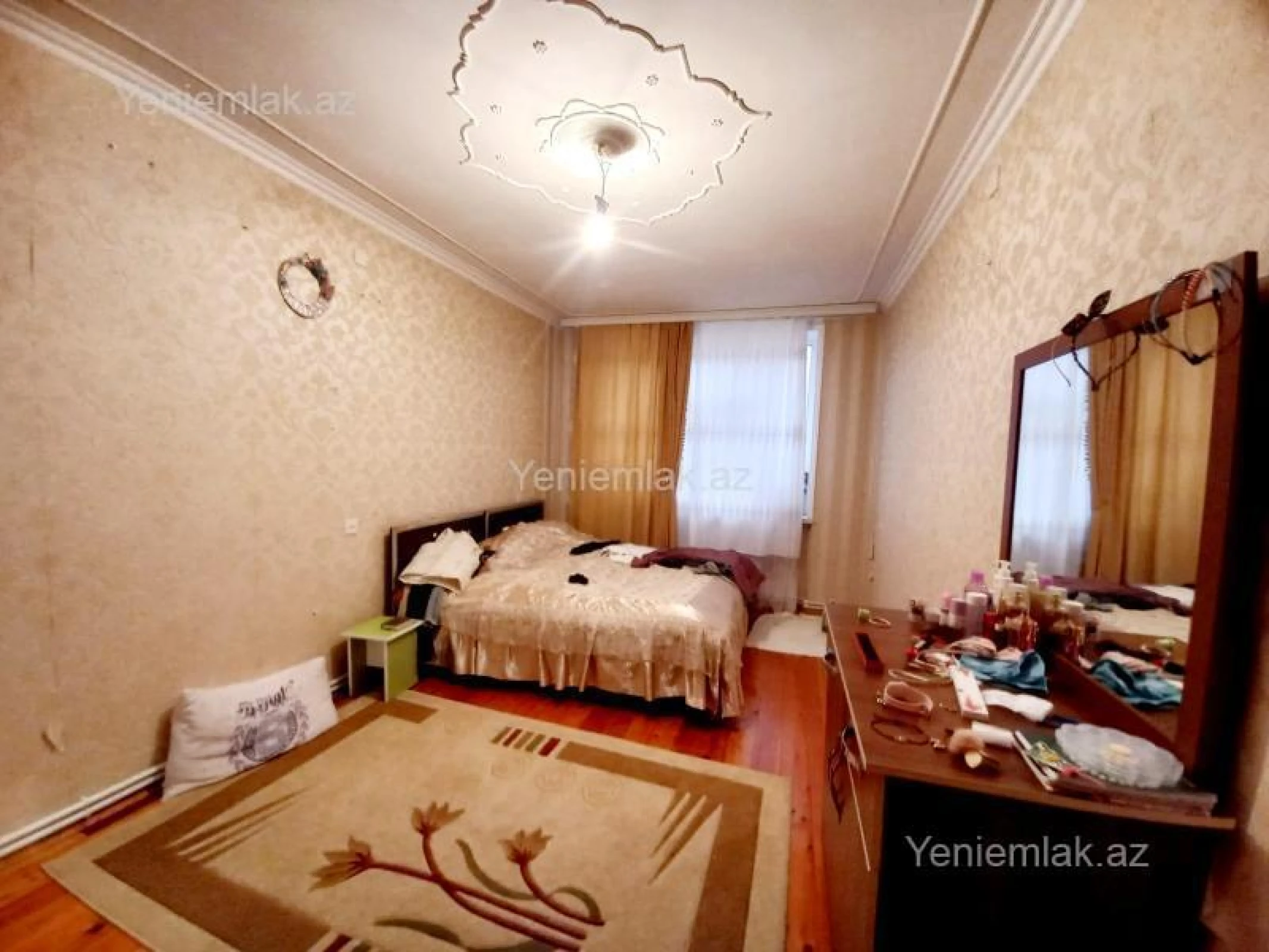 Satılır 3 otaqlı köhnə tikili 72 m²