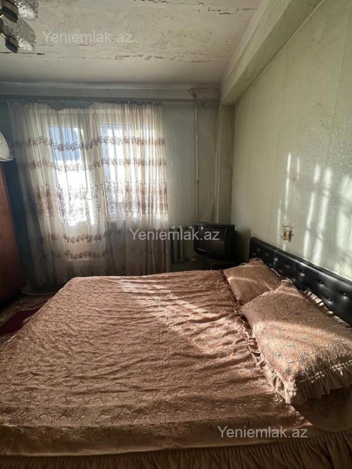 Satılır 3 otaqlı köhnə tikili 70 m²