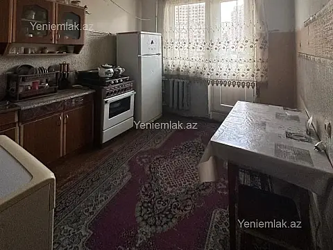 Satılır 3 otaqlı köhnə tikili 70 m²