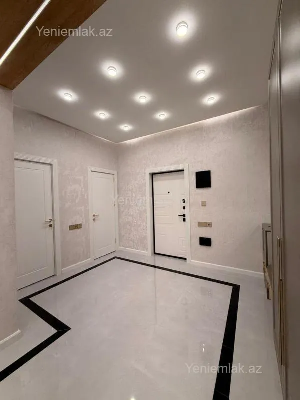 Satılır 2 otaqlı yeni tikili 90 m²