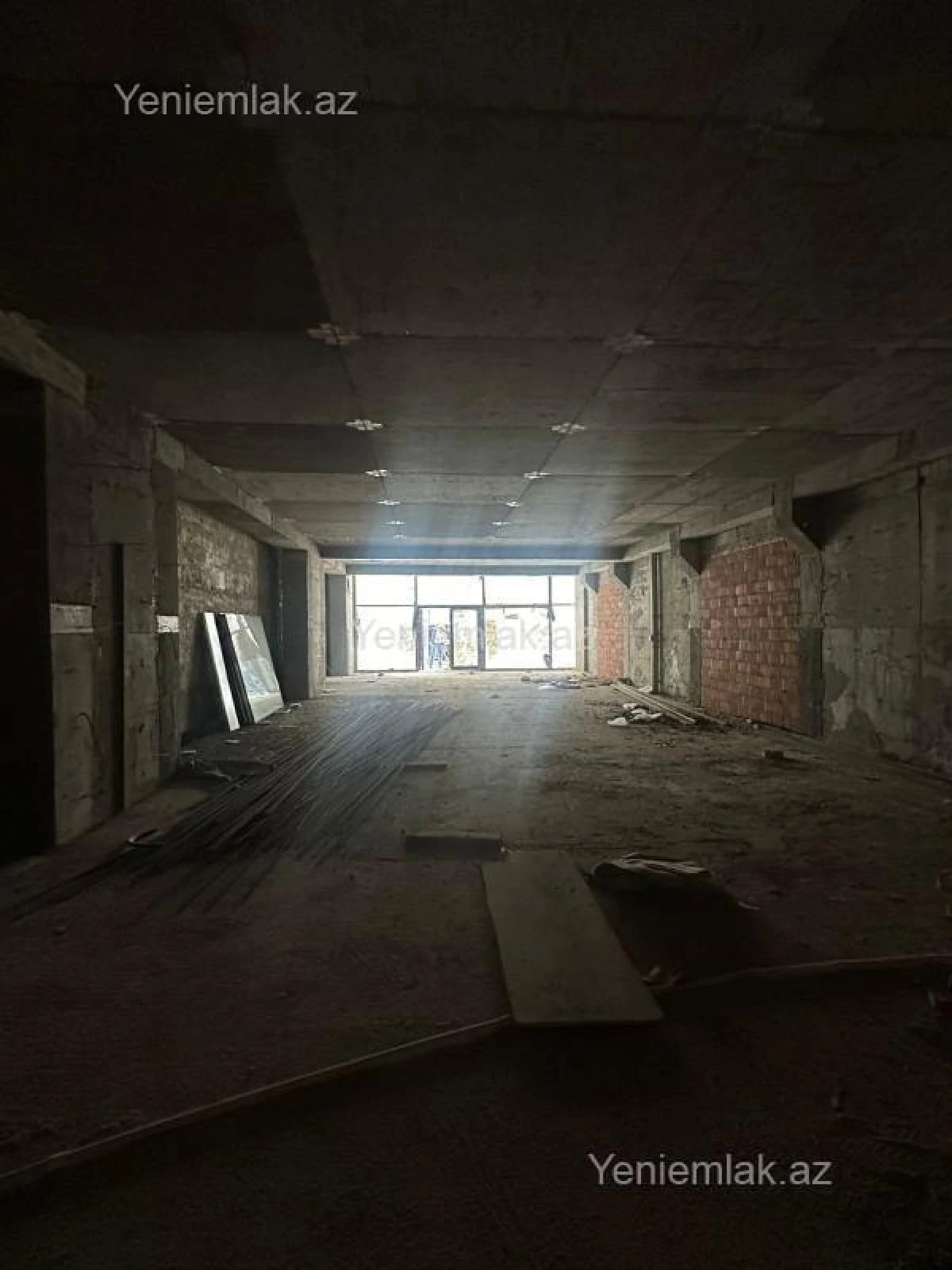 Satılır 1 otaqlı obyekt 100 m²