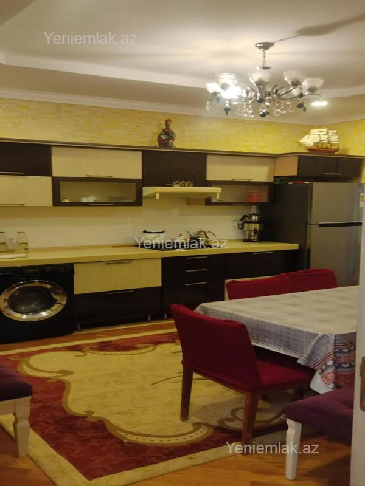 Satılır 4 otaqlı həyət evi 140 m²