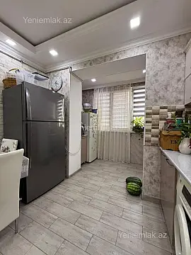 Satılır 3 otaqlı köhnə tikili 85 m²