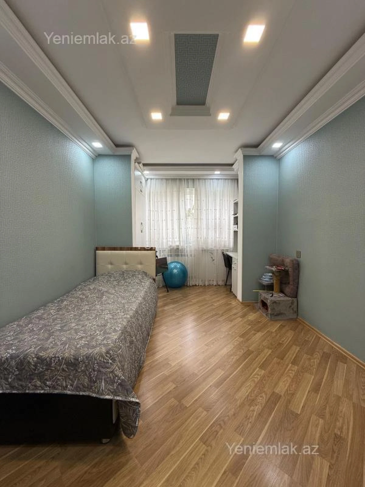 Satılır 3 otaqlı köhnə tikili 85 m²