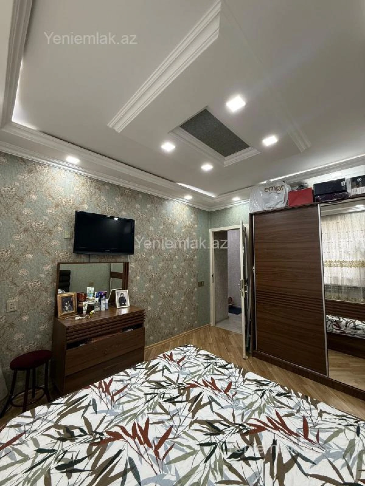 Satılır 3 otaqlı köhnə tikili 85 m²