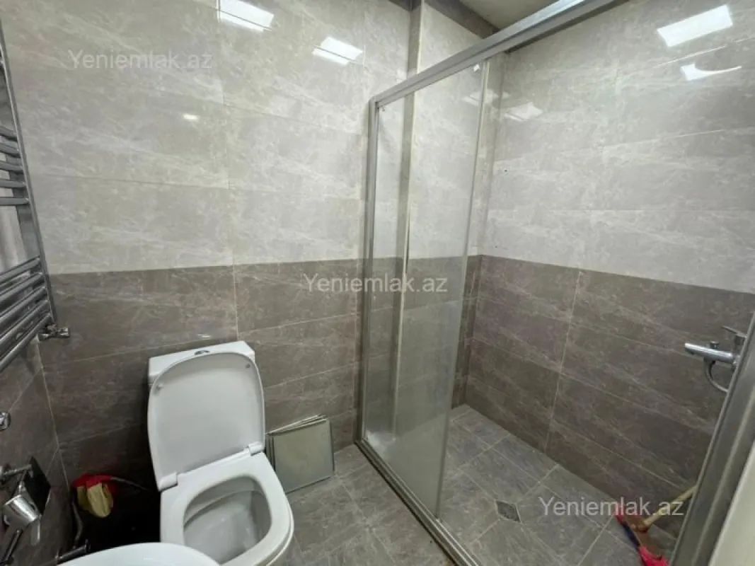 Satılır 3 otaqlı yeni tikili 60 m²