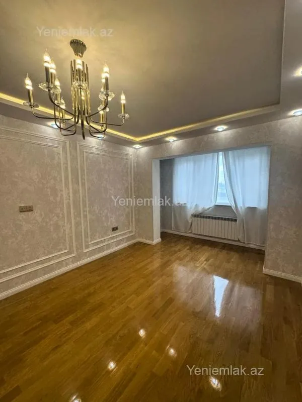 Satılır 3 otaqlı köhnə tikili 92 m²