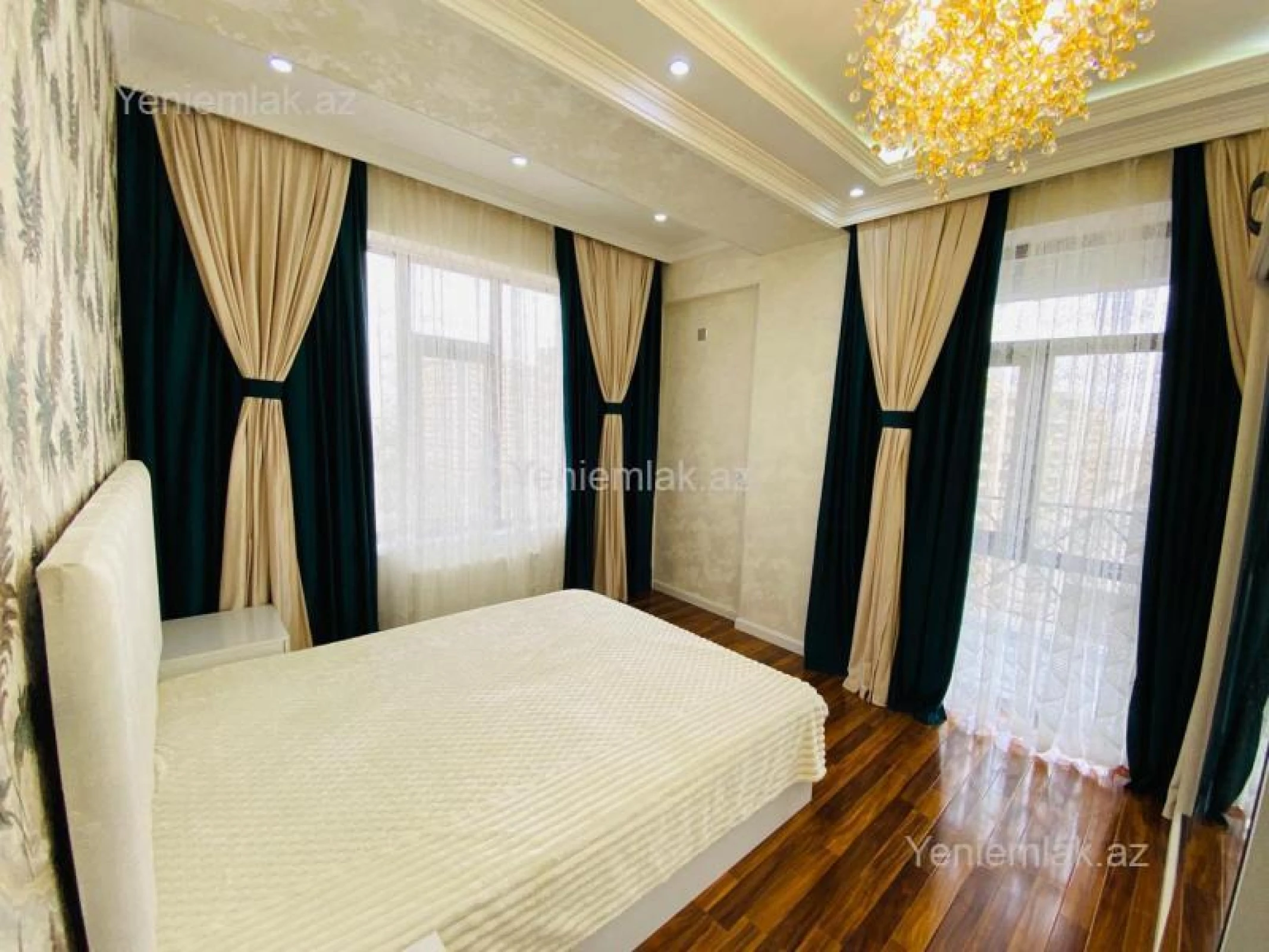 Satılır 3 otaqlı yeni tikili 80 m²