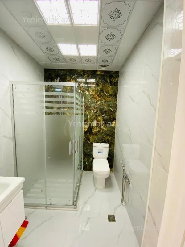 Satılır 3 otaqlı yeni tikili 80 m²