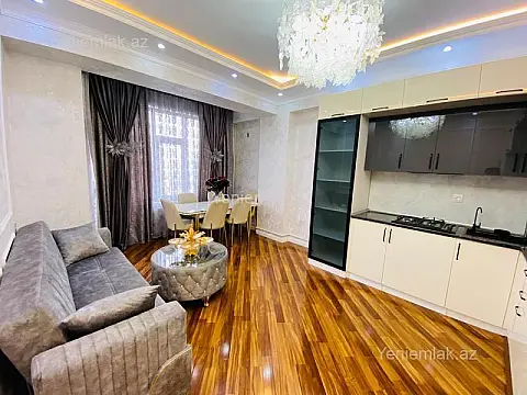 Satılır 3 otaqlı yeni tikili 80 m²