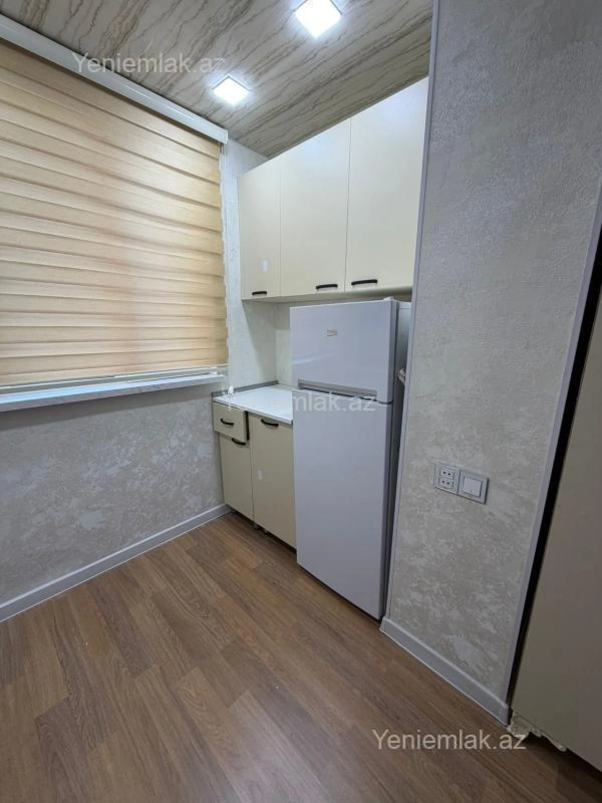 Satılır 2 otaqlı köhnə tikili 36 m²
