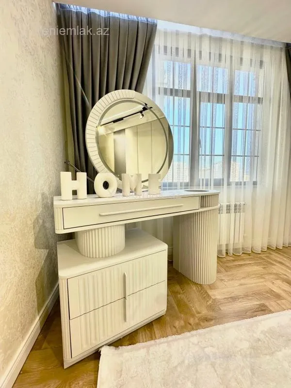 Satılır 3 otaqlı yeni tikili 100 m²