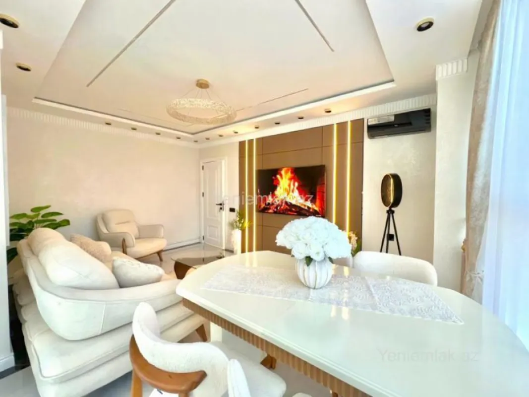 Satılır 3 otaqlı yeni tikili 100 m²