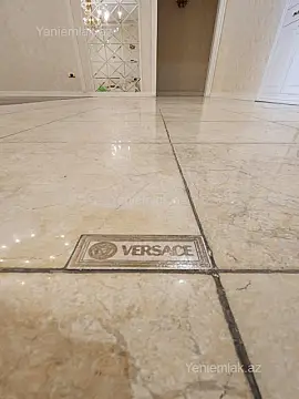 Satılır 4 otaqlı yeni tikili 190 m²