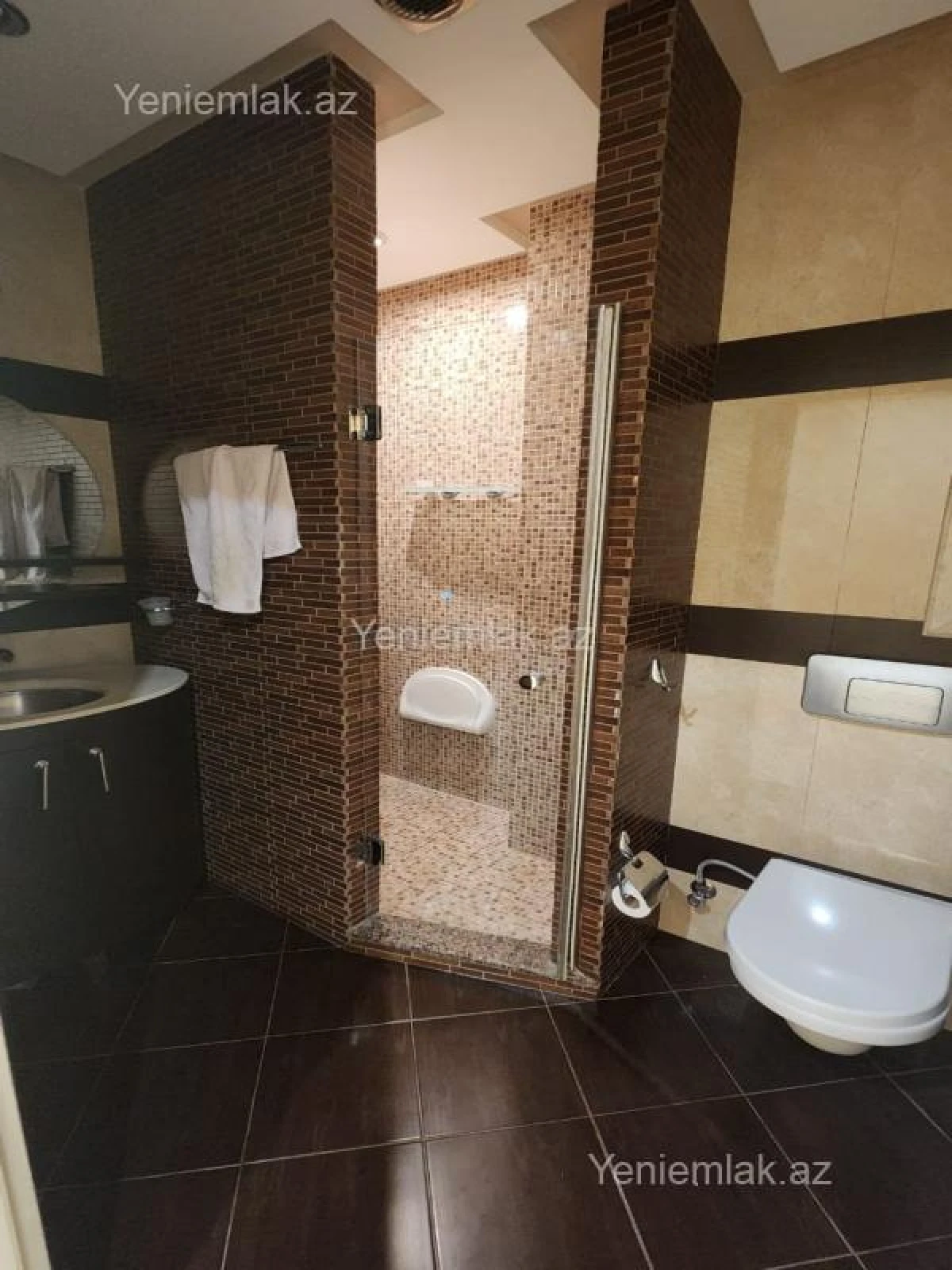 Satılır 4 otaqlı yeni tikili 190 m²