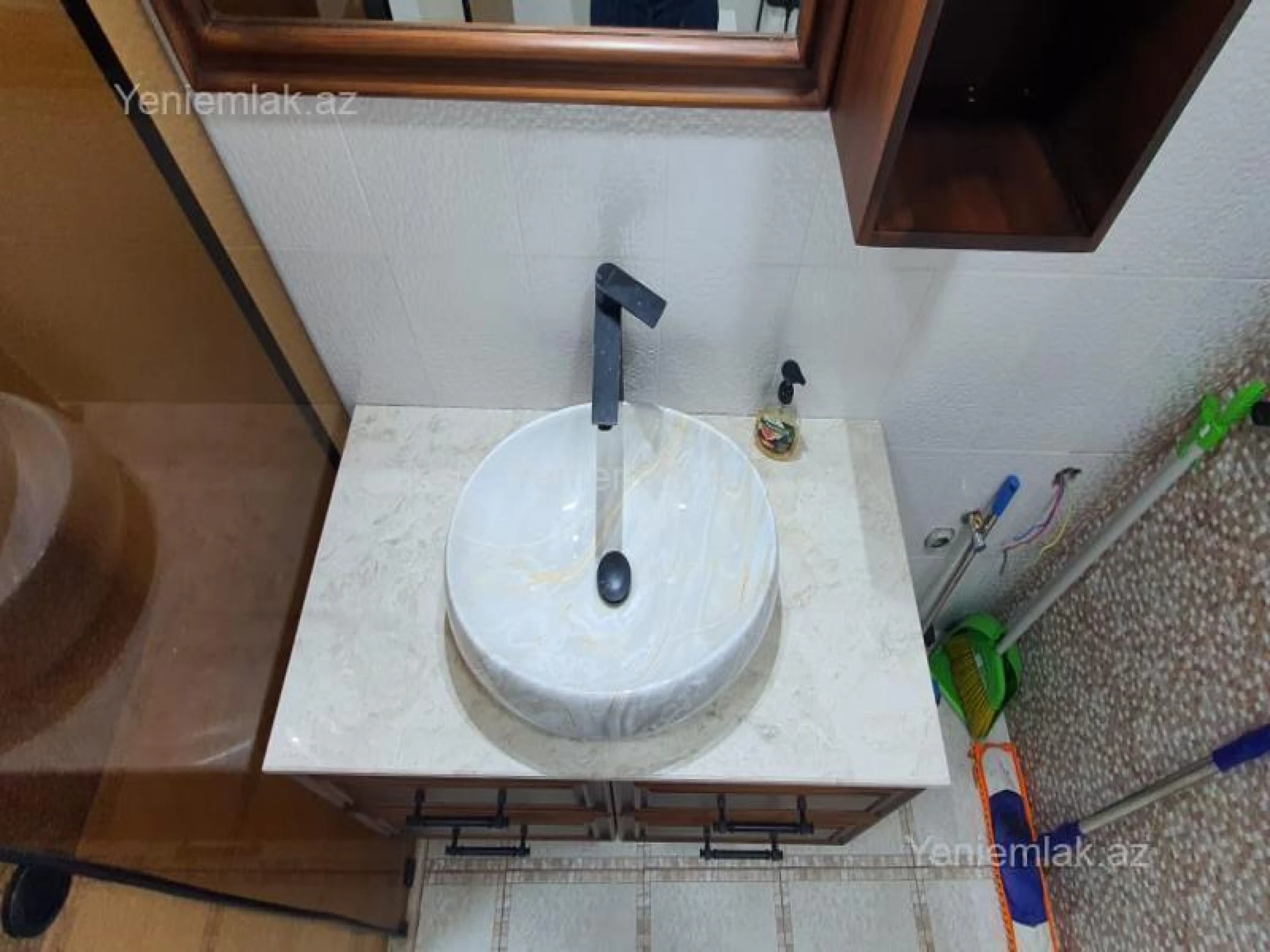 Satılır 2 otaqlı yeni tikili 50 m²