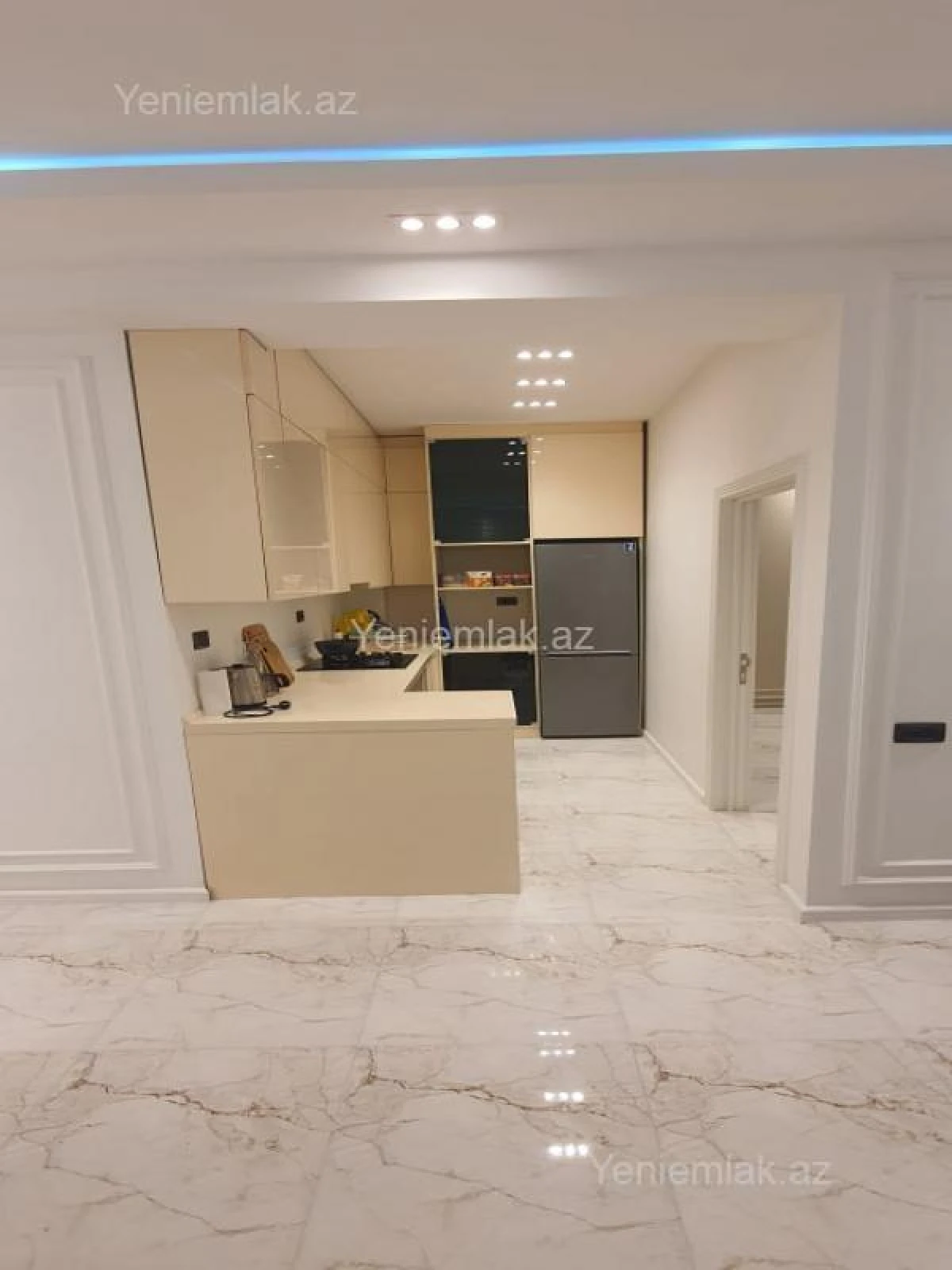 Satılır 2 otaqlı yeni tikili 50 m²