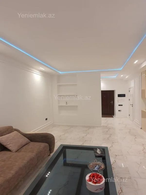 Satılır 2 otaqlı yeni tikili 50 m²