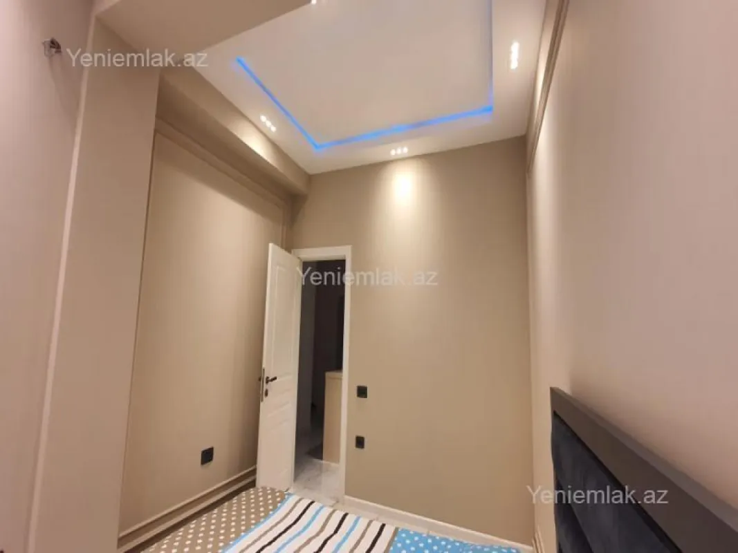 Satılır 2 otaqlı yeni tikili 50 m²