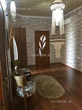 Satılır 4 otaqlı həyət evi 140 m²