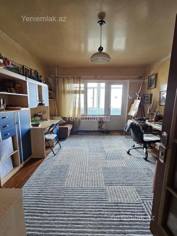 Satılır 3 otaqlı köhnə tikili 85 m²