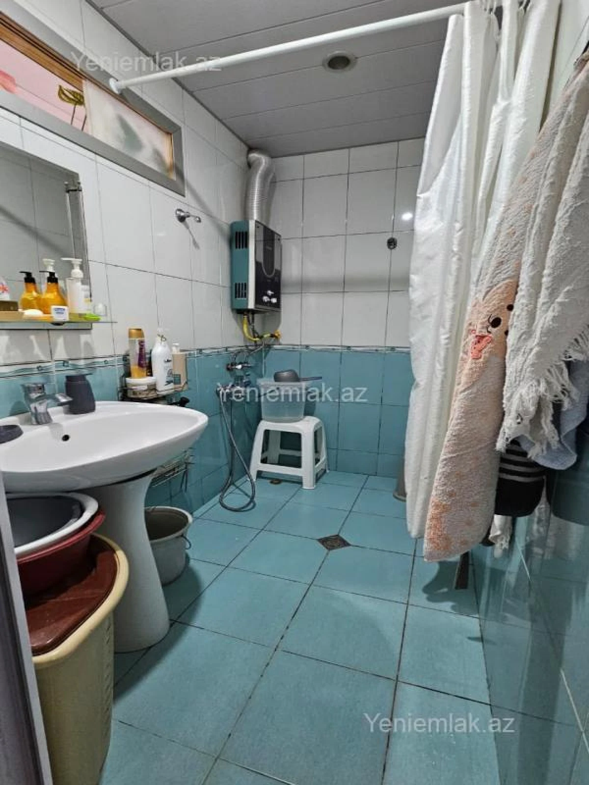 Satılır 3 otaqlı köhnə tikili 85 m²