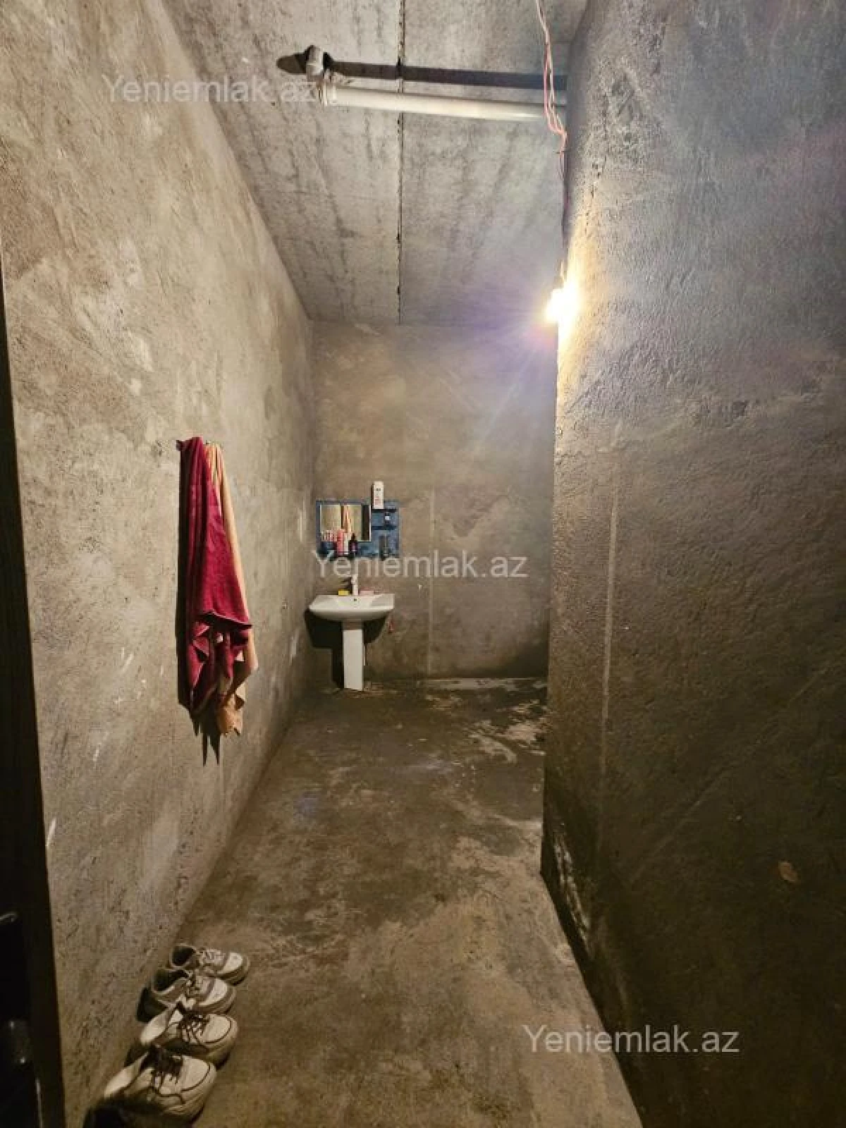 Satılır 5 otaqlı həyət evi 200 m²