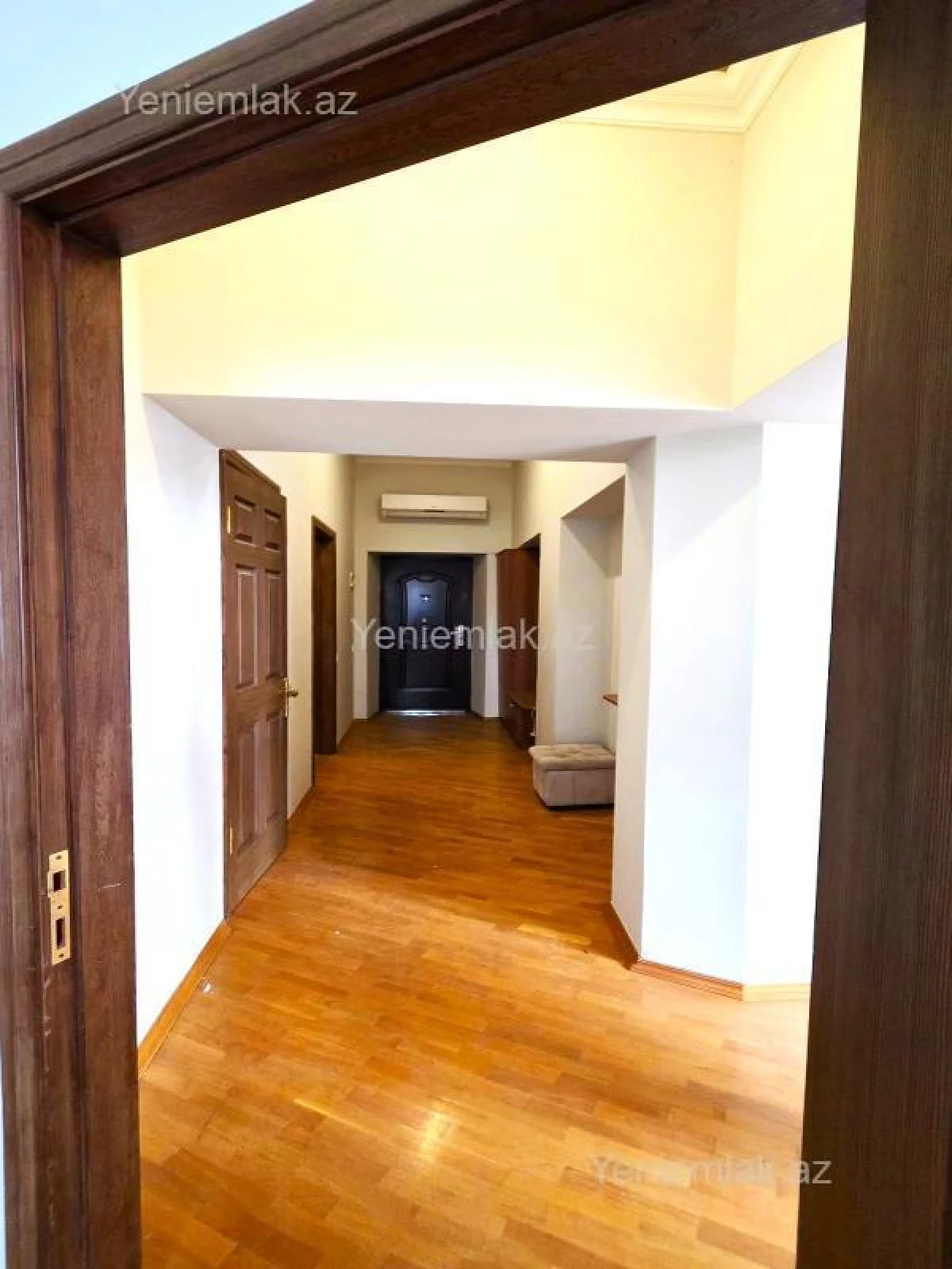Satılır 2 otaqlı köhnə tikili 65 m²