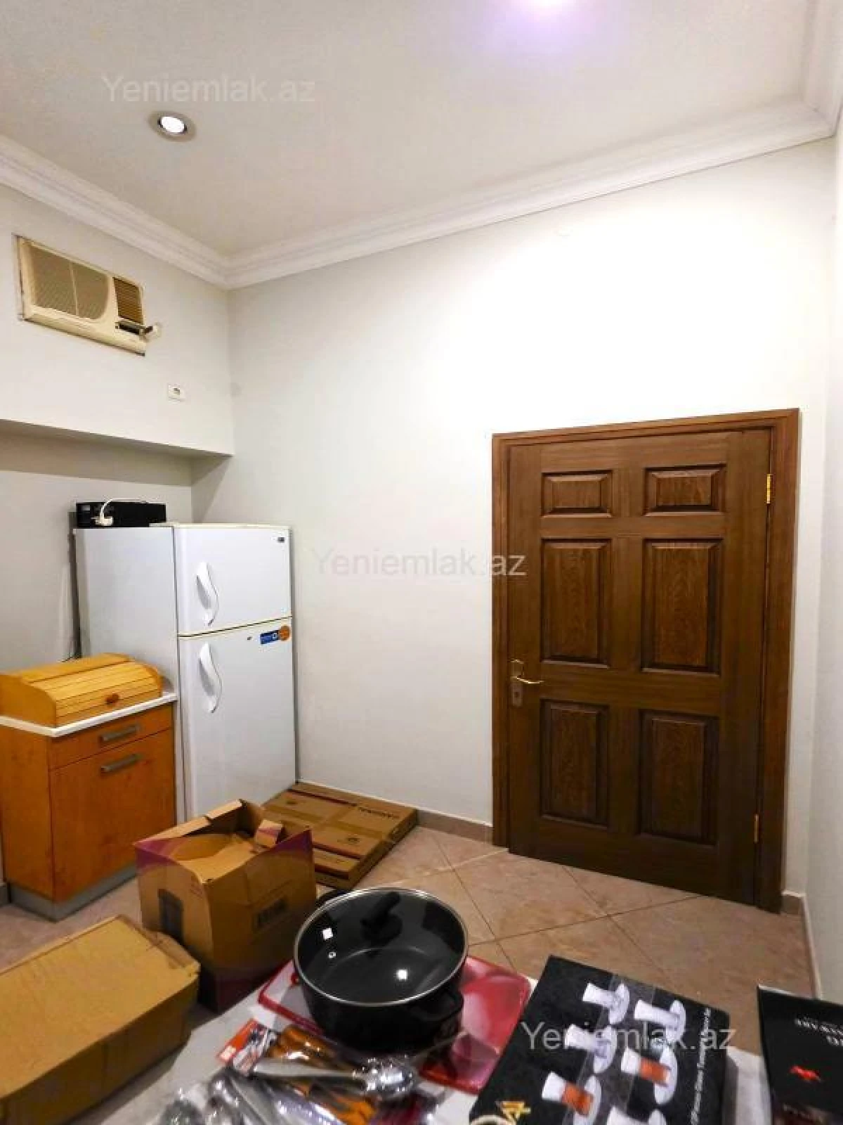 Satılır 2 otaqlı köhnə tikili 65 m²