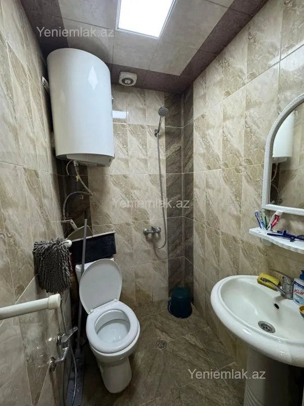 Satılır 2 otaqlı yeni tikili 42 m²