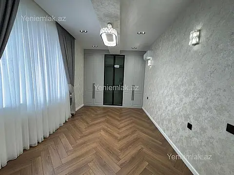 Satılır 3 otaqlı yeni tikili 105 m²
