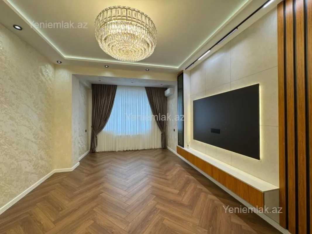 Satılır 3 otaqlı yeni tikili 105 m²