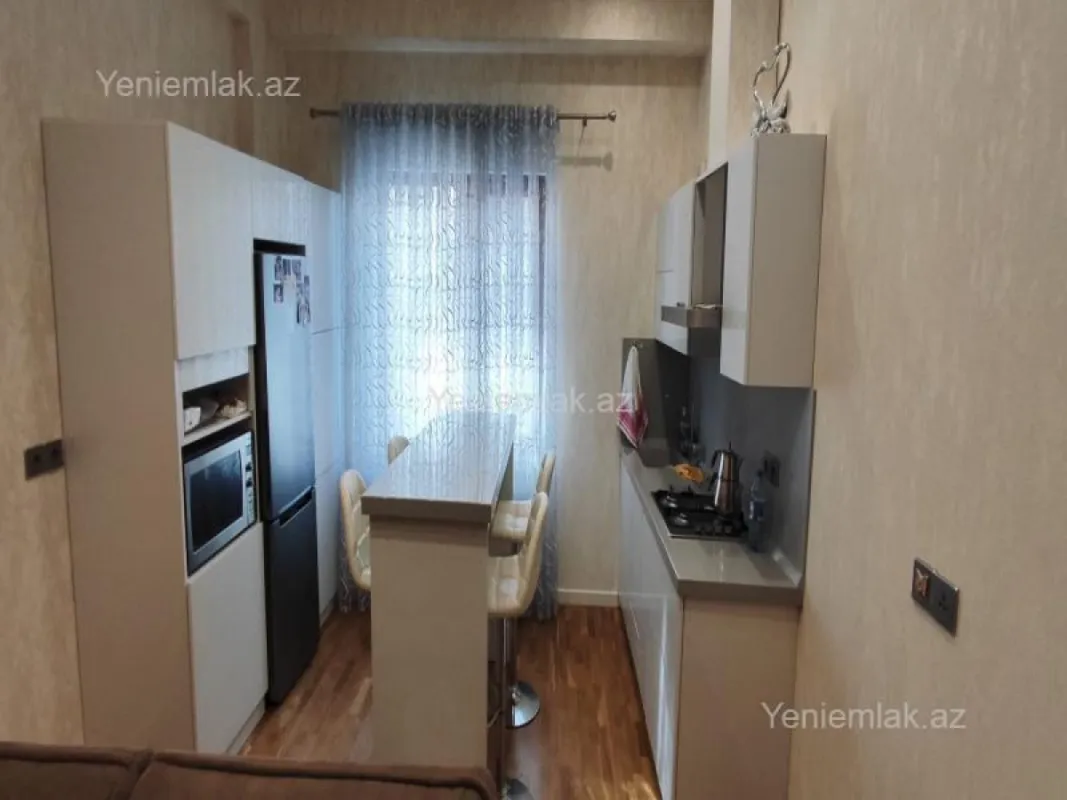 Satılır 3 otaqlı yeni tikili 64 m²