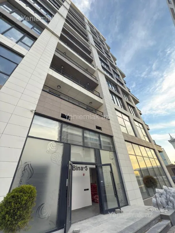 Satılır 2 otaqlı yeni tikili 76 m²