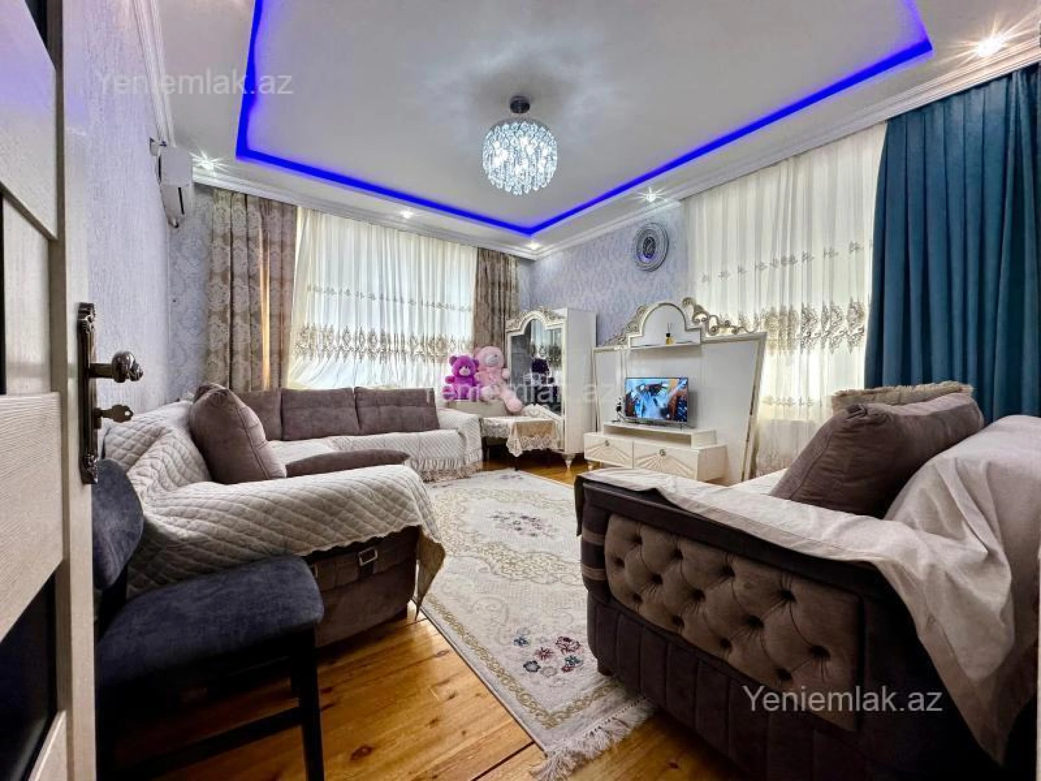 Satılır 3 otaqlı yeni tikili 105 m²