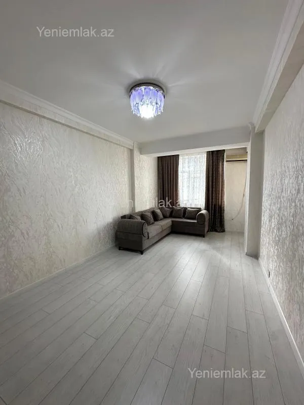 Satılır 2 otaqlı yeni tikili 70 m²