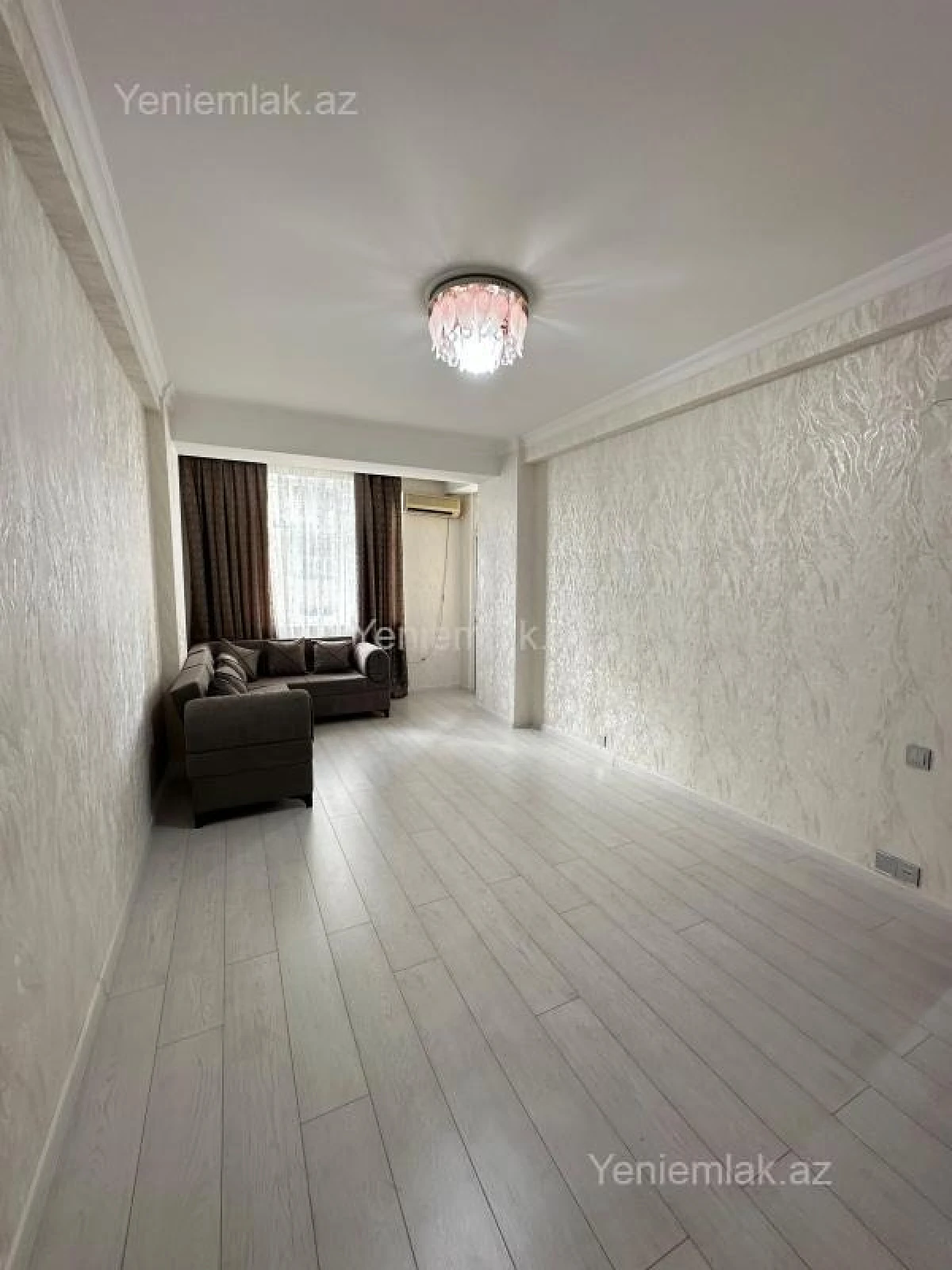 Satılır 2 otaqlı yeni tikili 70 m²