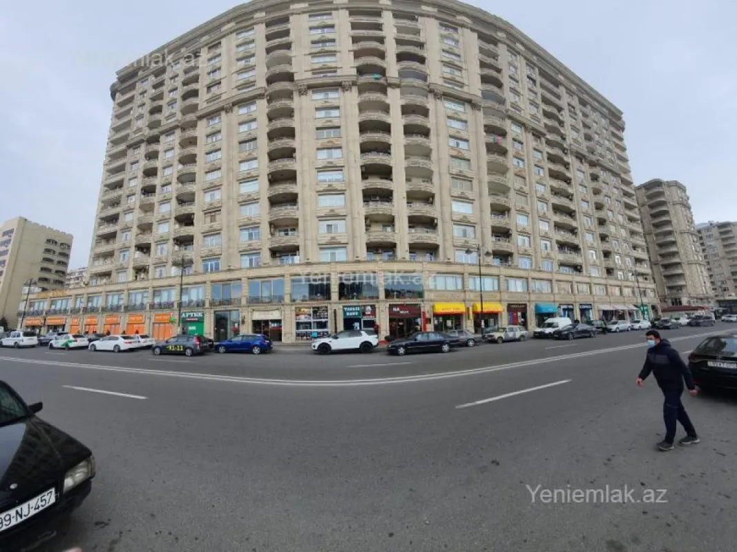 Satılır 3 otaqlı yeni tikili 100.6 m²